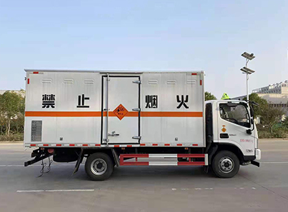 新昌爆破器材运输车